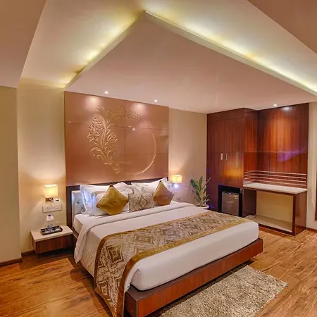 Karol Bagh Good Times Hotel Near Ganga Ram Hospital